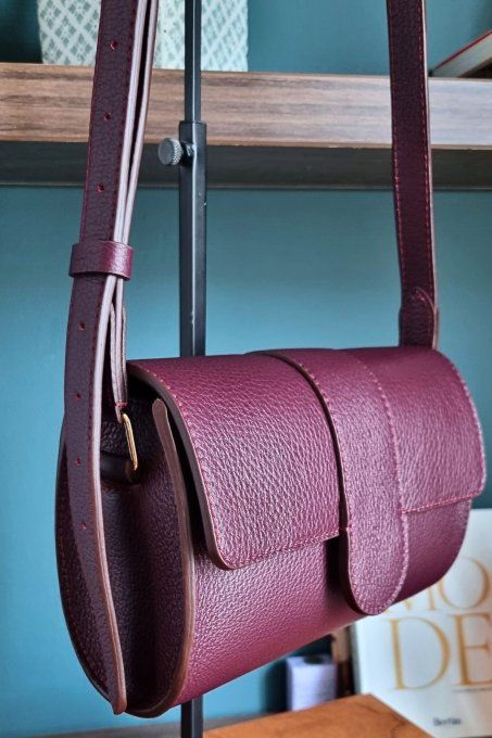 sac_bandouliere_en_cuir_bordeaux_printemps_88-jpg