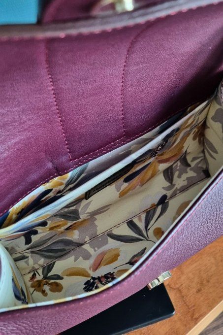 Sac à main "Nimué" en cuir bordeaux